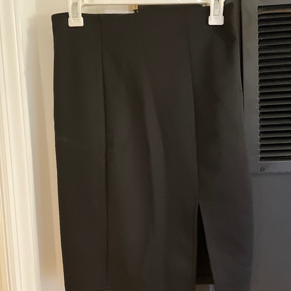 Massimo - Black Pencil Skirt - Picture 5 of 6